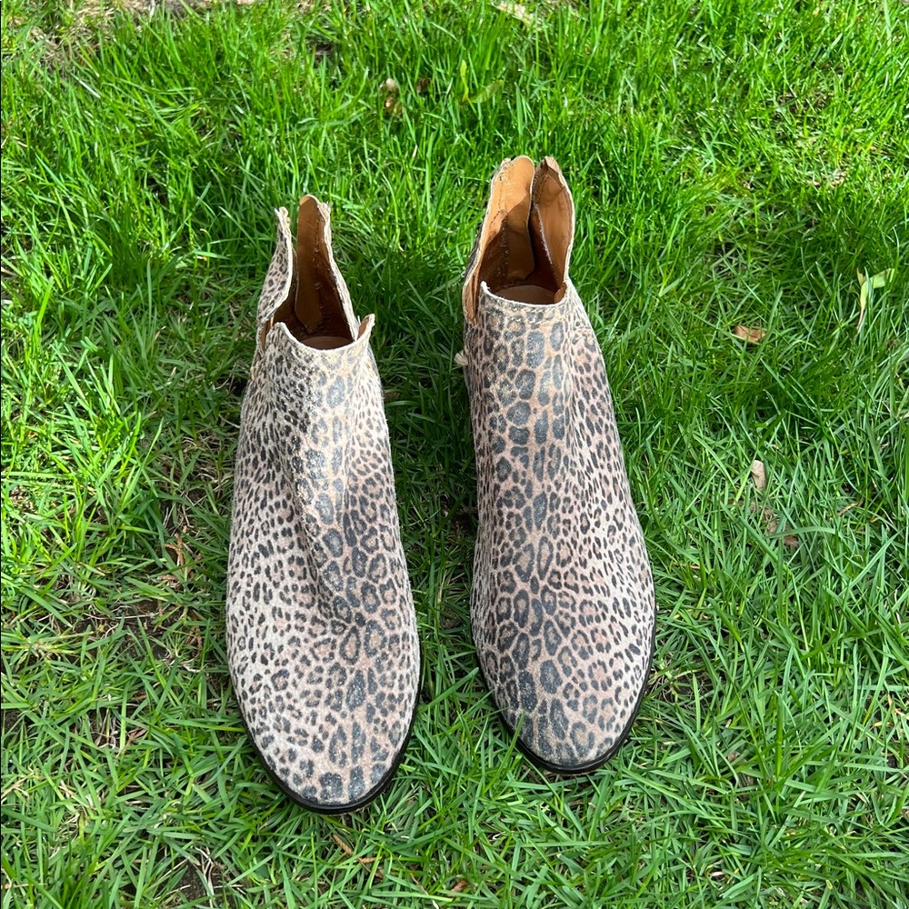 Leopard print booties